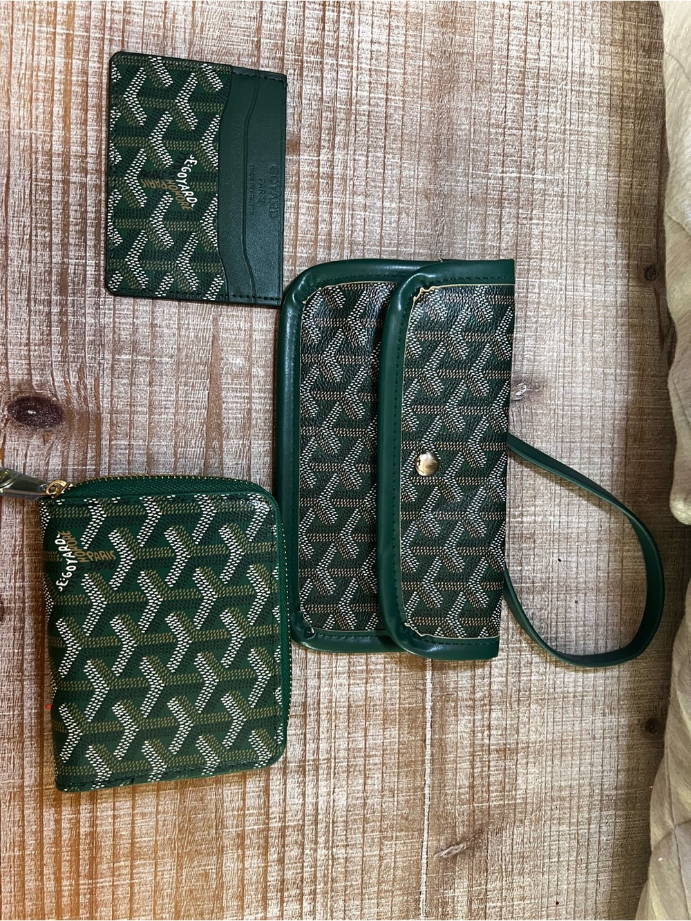 Forest Green Chevron Tote with Dark Green Trim Set - Picture 7 of 9